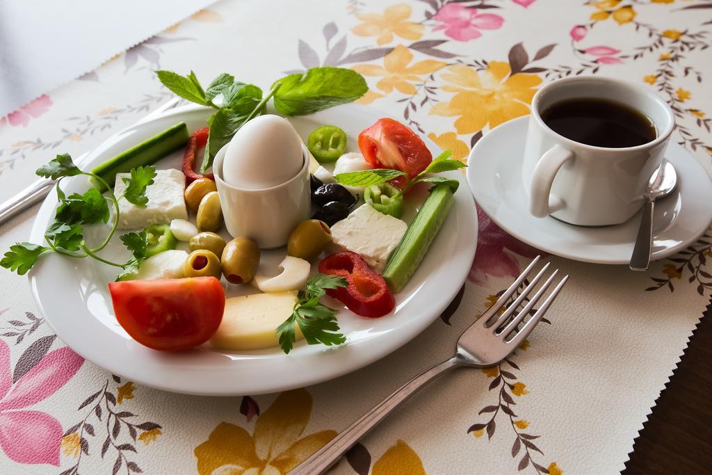 Hosta Otel Μερσίνη Εξωτερικό φωτογραφία