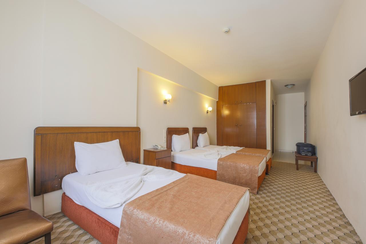 Hosta Otel Μερσίνη Εξωτερικό φωτογραφία